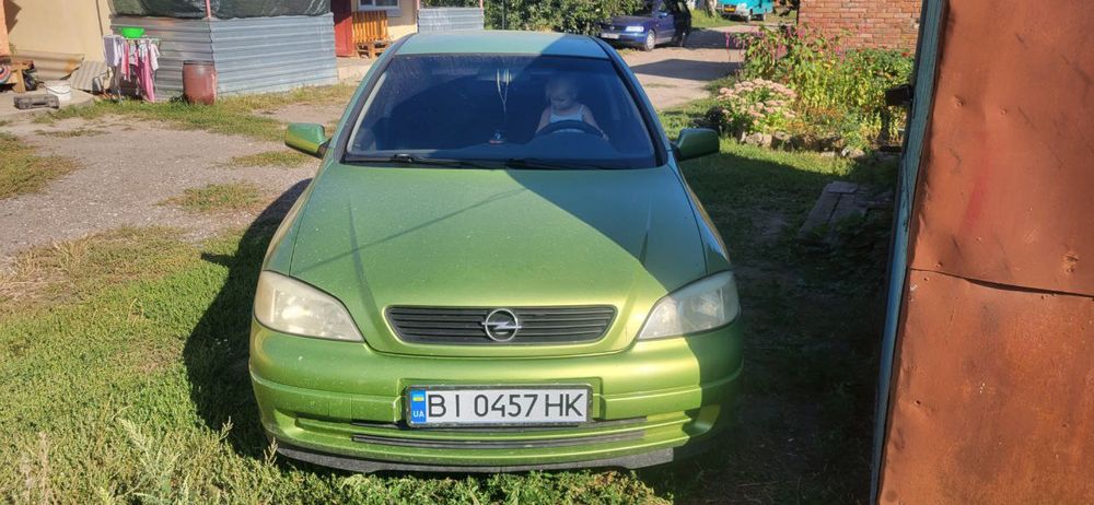 Продам надійний Опельок