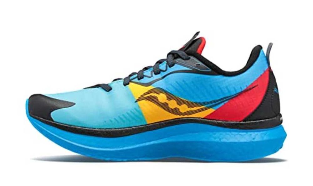 Saucony р.50(стельки-32см по факту) водонепроницаемые