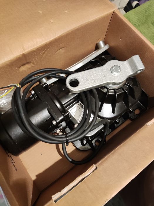 Motor de portão automático novo