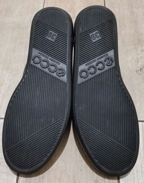 Туфлі жіночі кеди ECCO Soft 2.0. Розмір 39 (25 см)