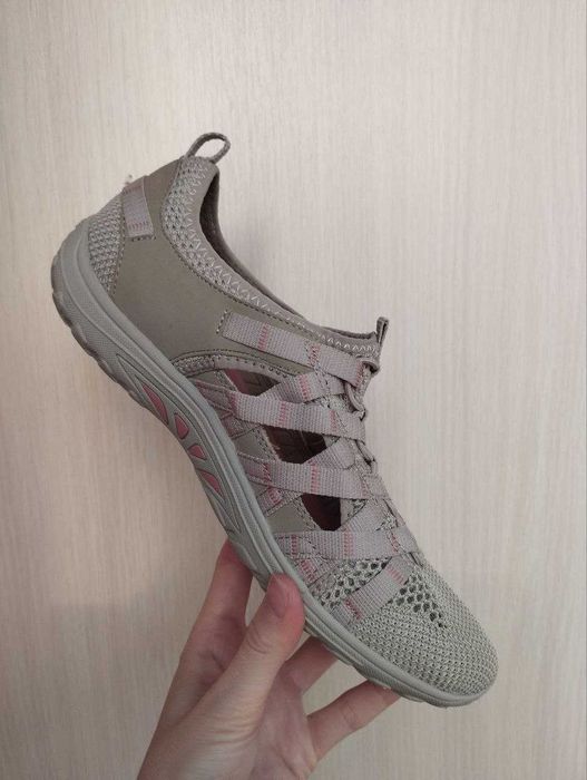 Жіночі кросівки сандалі skechers 25 см