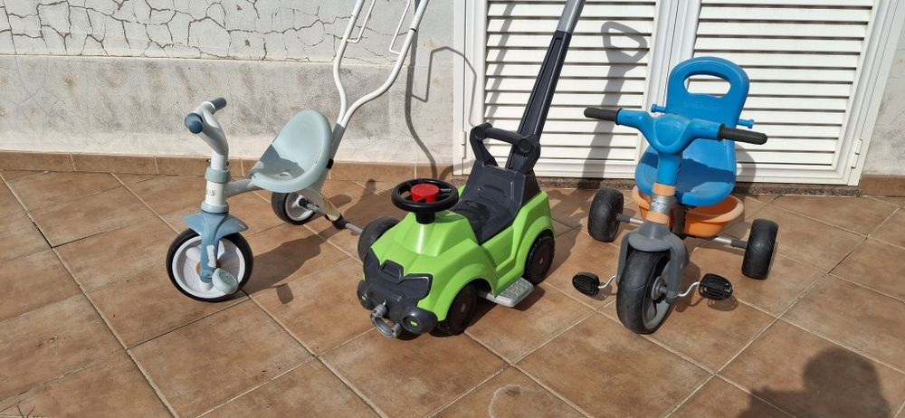 Triciclos de criança