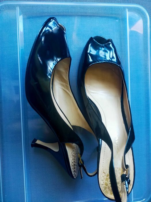 Buty marki Clarks, rozmiar 37,5