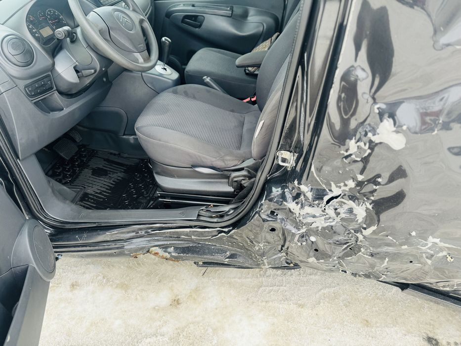 Продам Citroen Nemo 2008 рік 1.4 Дизель груз. АВТОМАТ після ДТП!