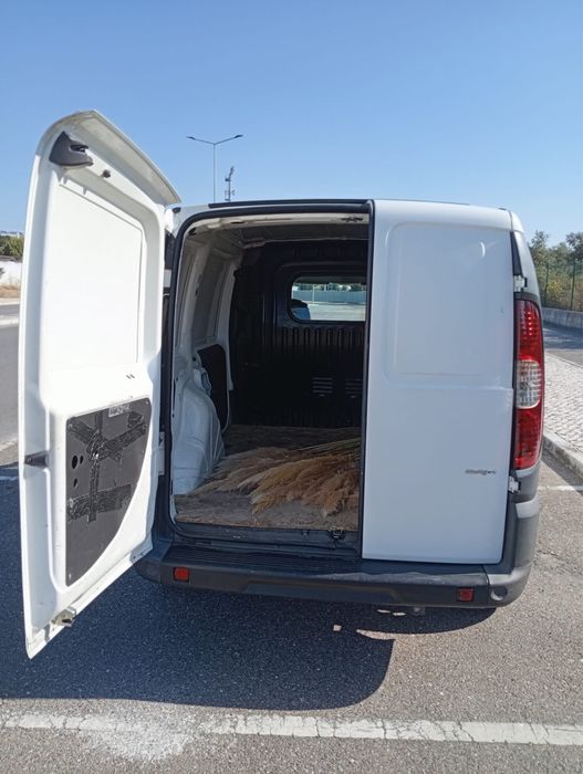 Fiat Doblò Cargo 1.9 Diesel 2005 – Em bom estado, pronta a trabalhar!