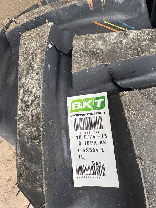 Opona Rolnicza BKT 10.00/75-15.3 Jodełka z Felgą c330 c360 MF 10 PR