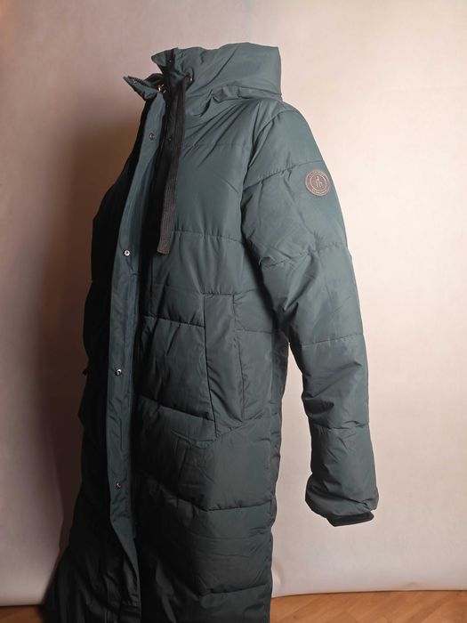 Felix Bühler długi płaszcz jeździecki z kapturem pikowana Anne L