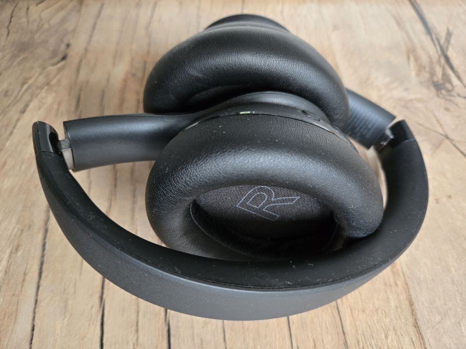 Навушники Anker Soundcore Q10i