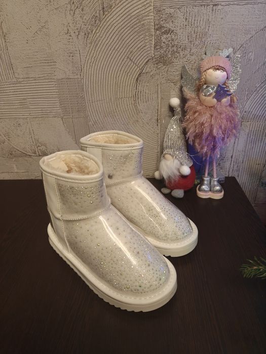 Угги водонепроницаемые,теплые