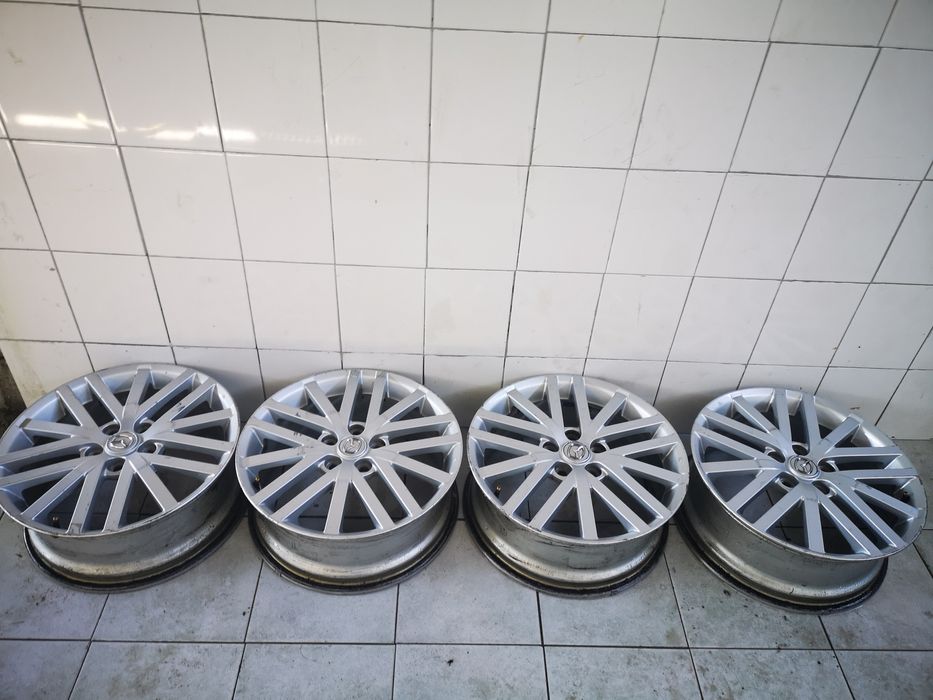 Jantes Originais Mazda 6   7x18
