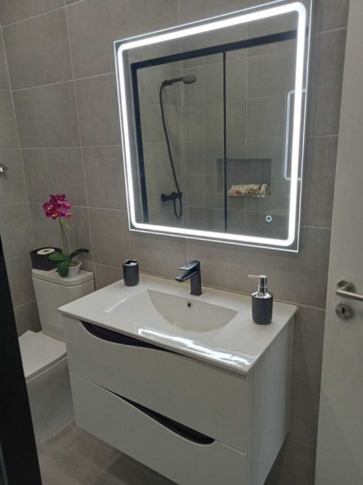 Quarto no Estoril - Cascais,  próximo da estação de comboio e praias.