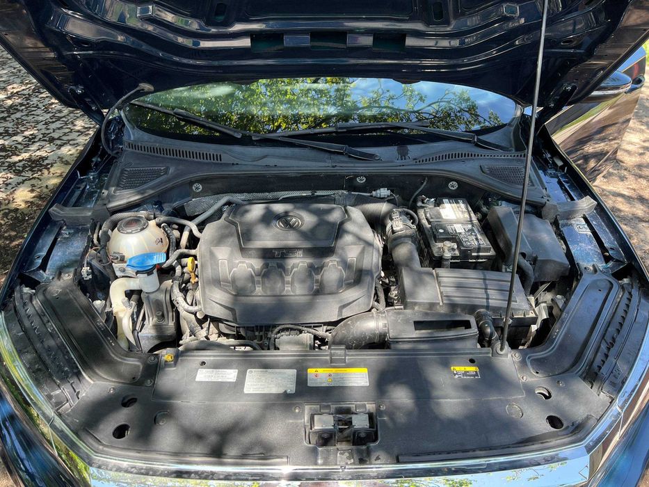 Volkswagen Passat 2021 SE Розмитнена + Сертифікат