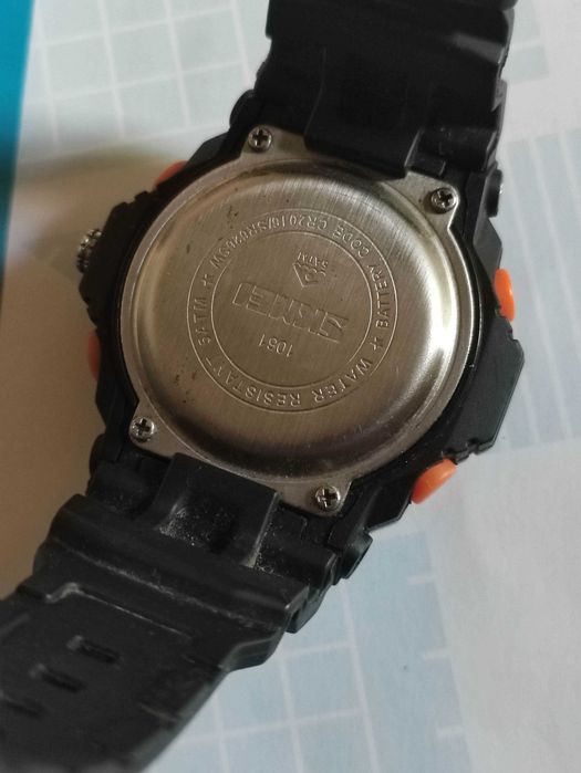 Электронные часы