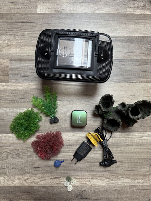 Lampa Aquael UV i inne akcesoria akwarystyczne