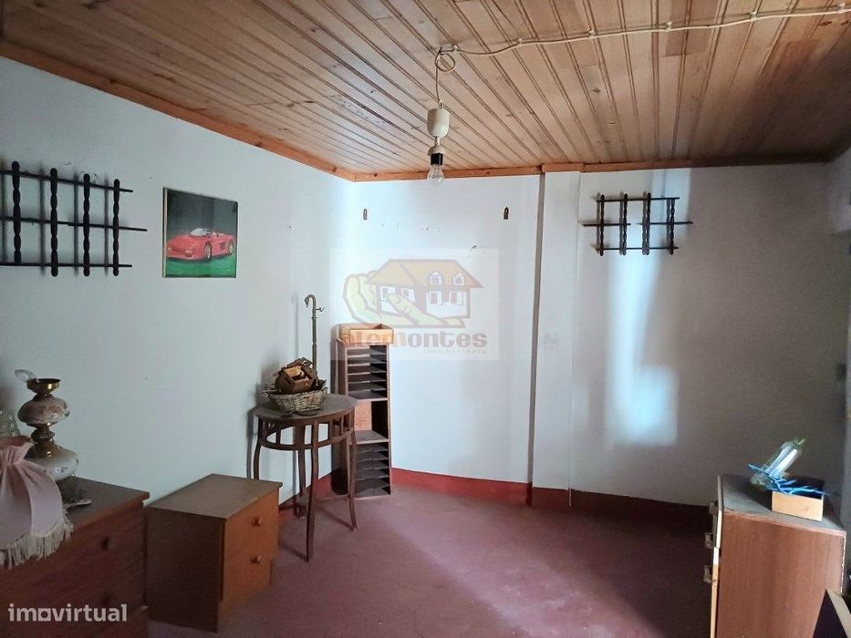 Casa para recuperar - 5 minutos a pé do centro de Alcácer do Sal