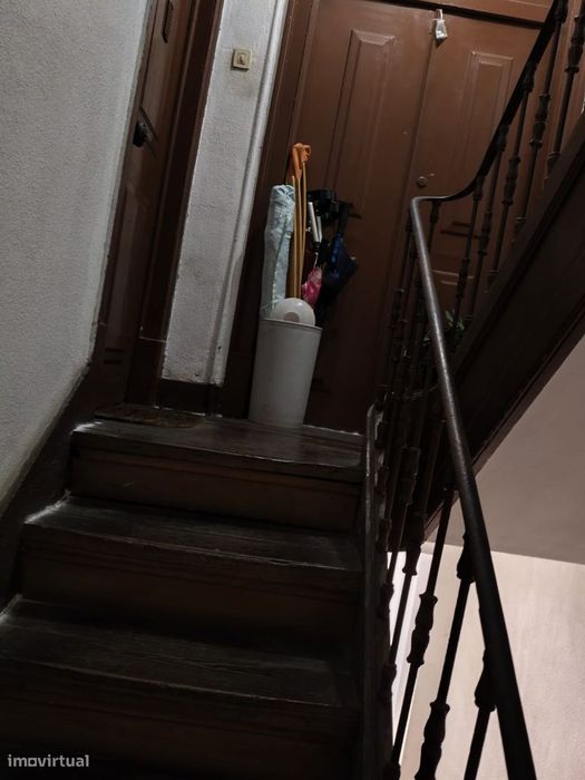 Apartamento T2  perto do metro dos Anjos -Lisboa