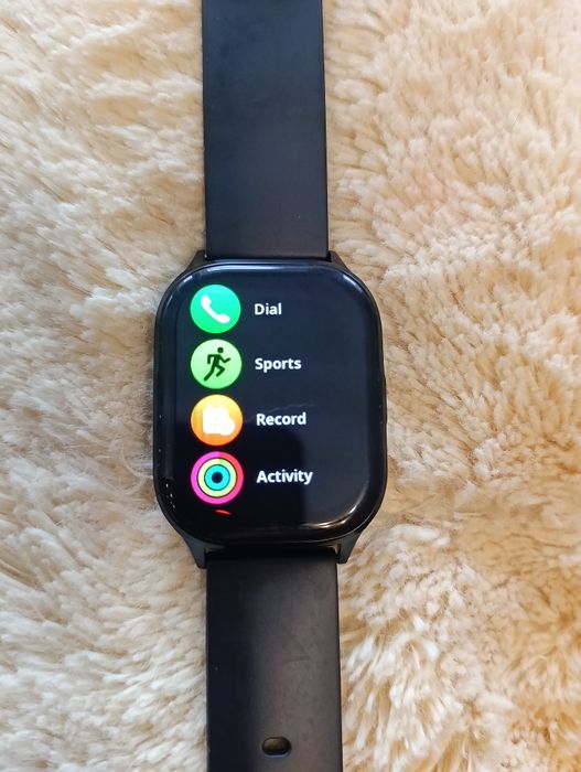 Стильные Смарт-часы HK21