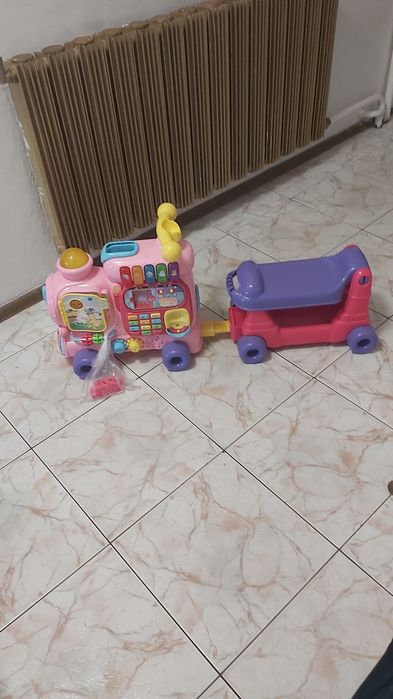 Pociąg Push & Ride z alfabetem, różowy VTech