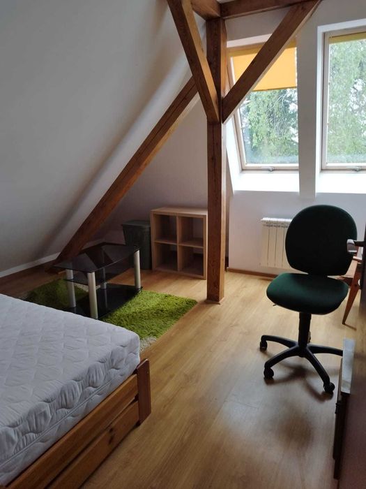 pokój na Biskupinie  całość 1300 PLN