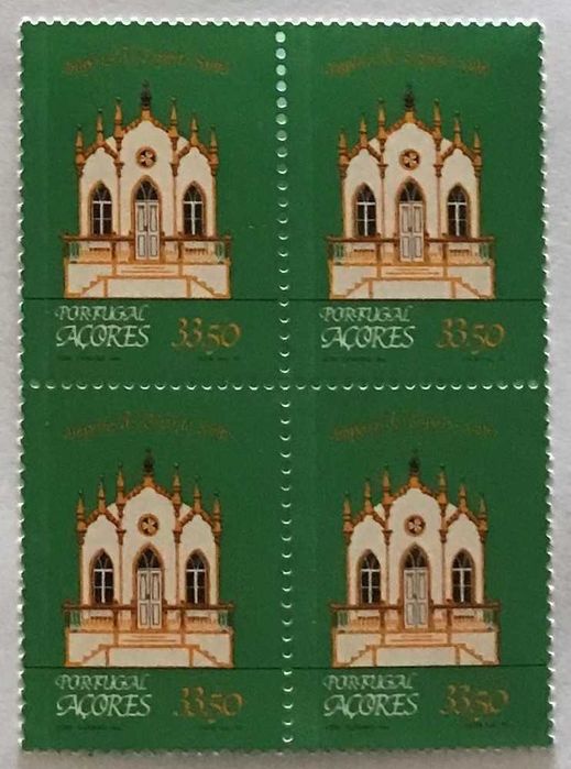 Quadra de selos novos de 33$50 - Arquitectura Reg. dos Açores - 1982
