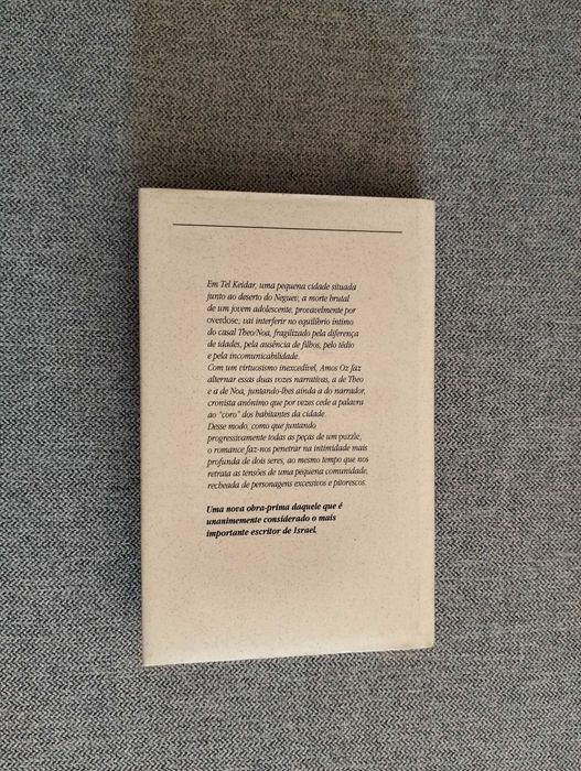Livro "Não chames á noite noite" de Amos Oz