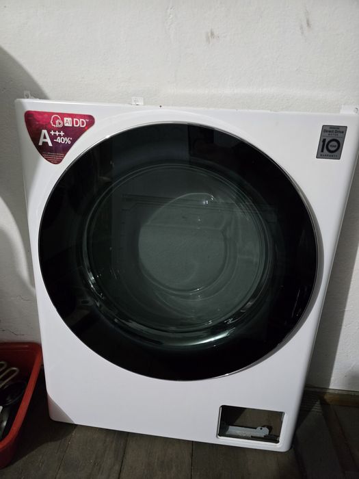 Pralka LG Vivace V600 F4WN608S2