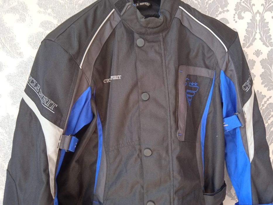 Продам мужскую мотокуртку cycle spirit