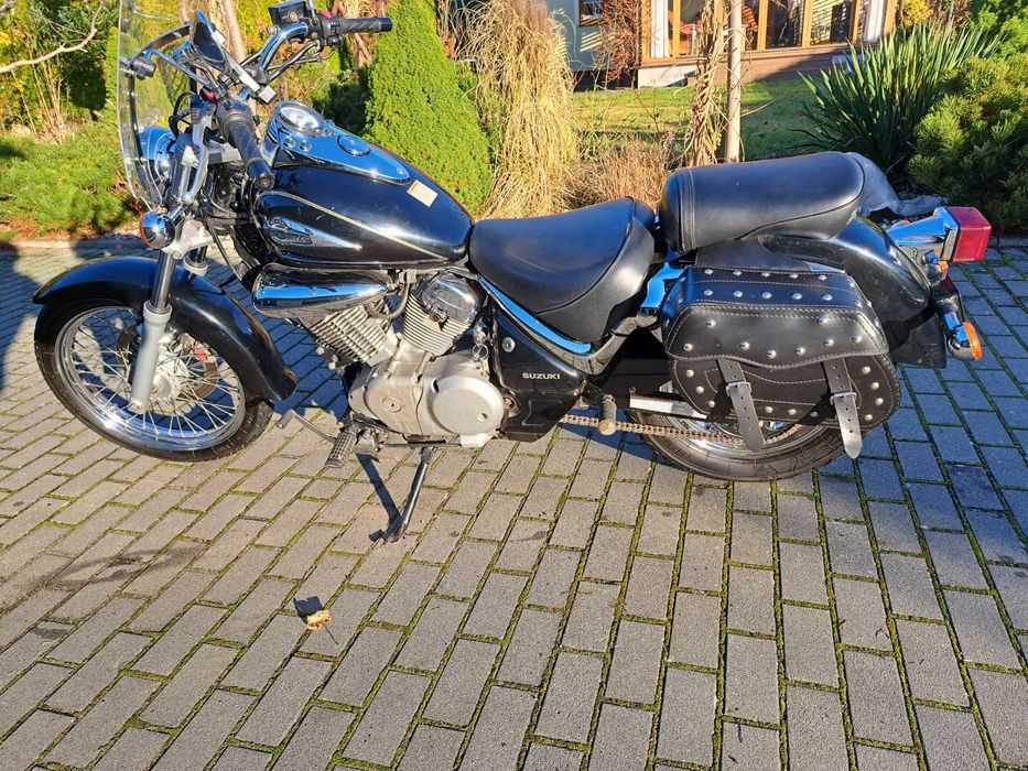 Suzuki Intruder 125