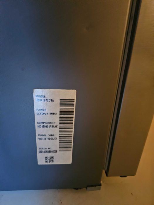 Frigorífico combinado Samsung RB34T672DSA