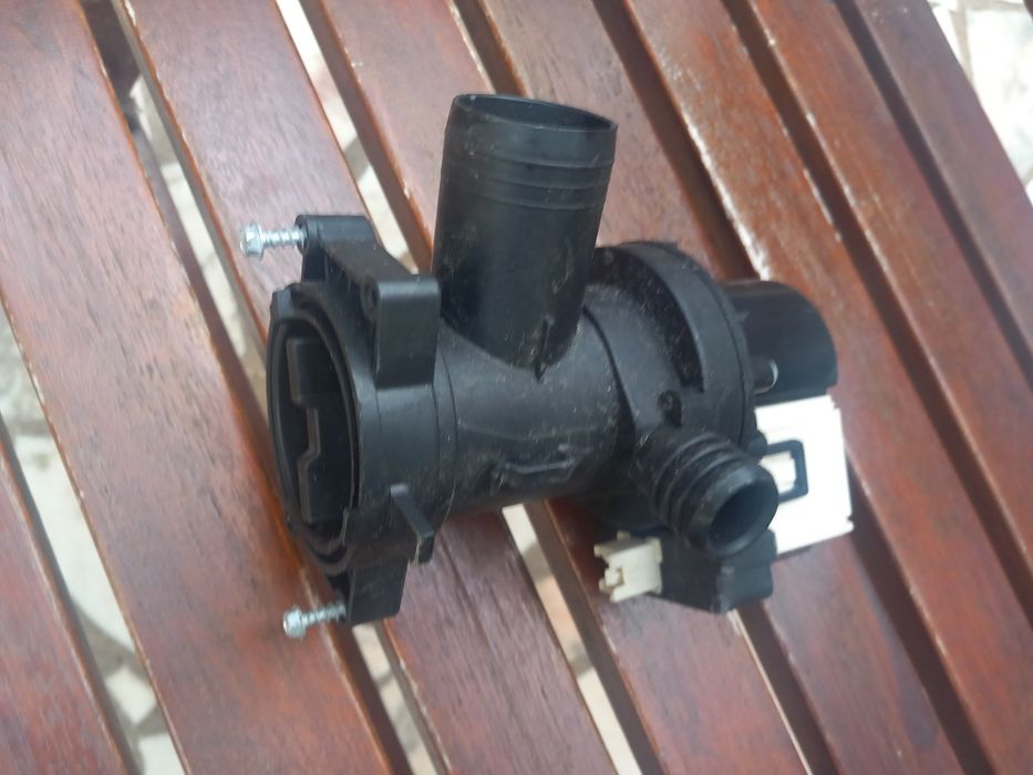 Bomba Água Wirhlpool