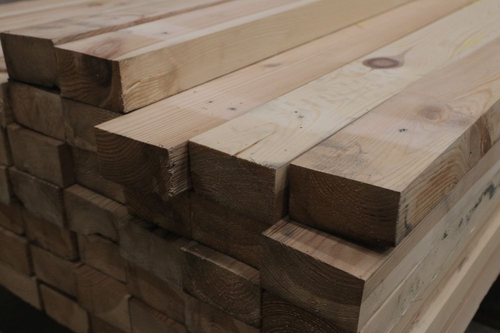 Kantówka, krawędziak, legar drewniany sosnowy 8x4 cm suszony – 260 cm