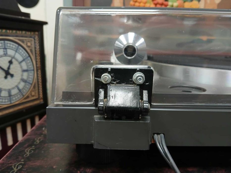 Gramofon Toshiba SR-F225