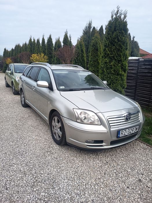 Toyota Avensis combi 2004 rok gaz!!! Okazja