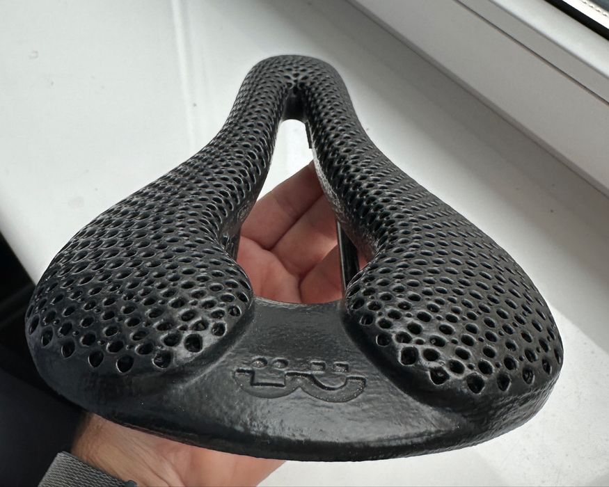 Siodełko rowerowe Posedla Joyseat 3D, szerokość 146 mm, waga 170 g, wersja uniwersalna