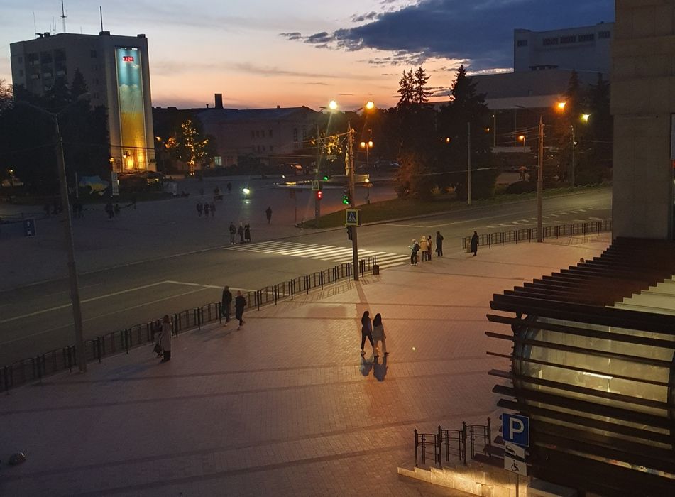 Луцьк.Оренда  подобово.Центральна площа.