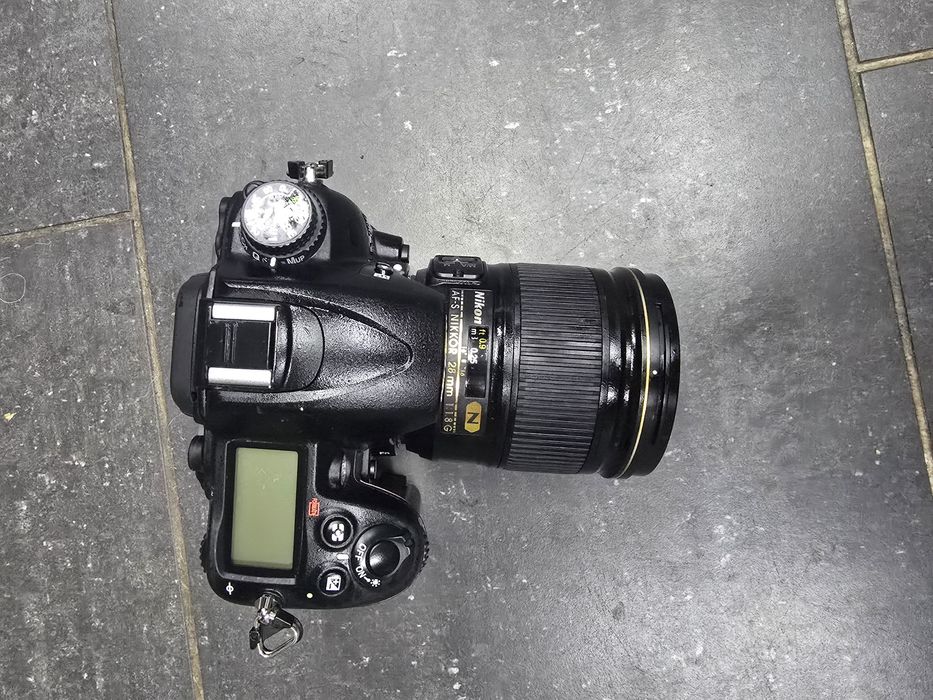 Aparat Nikon D7000  Na części
