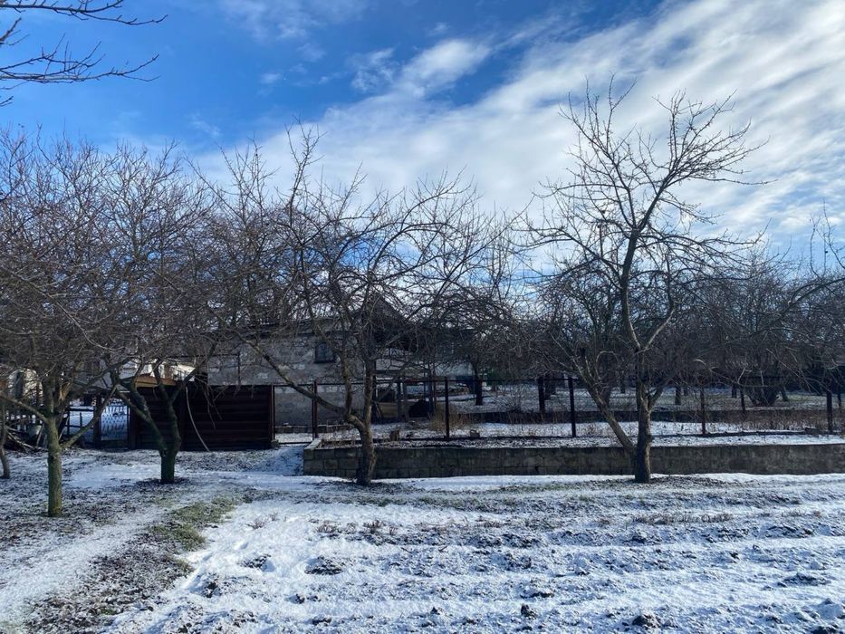 Продам затишний будинок біля річки, ділянка 40 соток