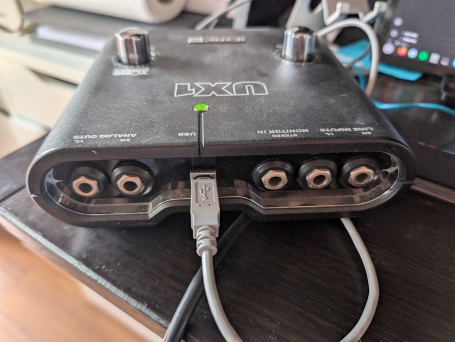 Line 6 UX1 USB Audio Interface