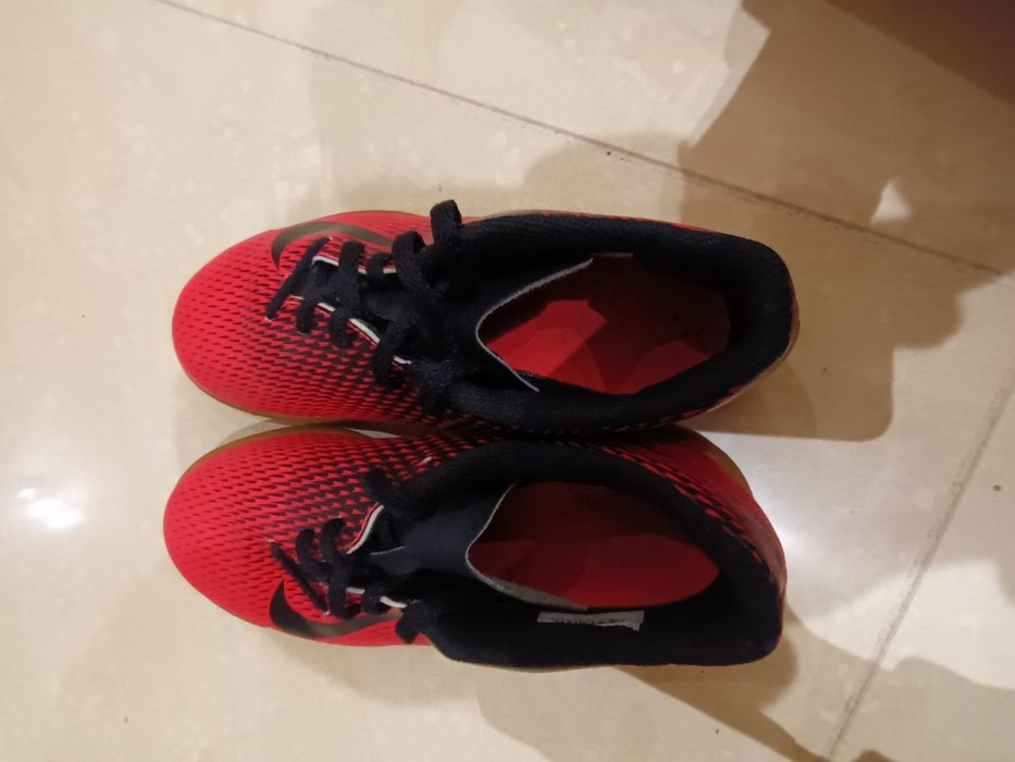buty nike do pilki noznej r. 34 nowe
