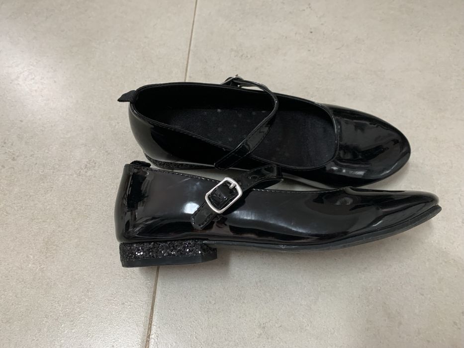 Sapato de verniz menina Tamanho 34