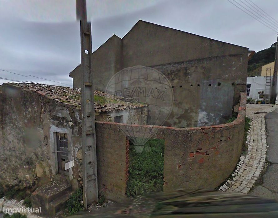 Moradia T2 para venda