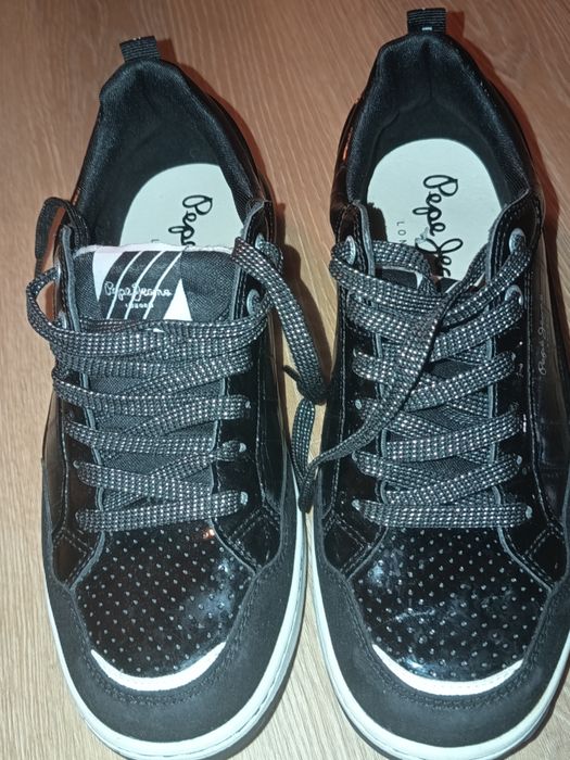 Tênis Pepe jeans pretos em verniz tam.41