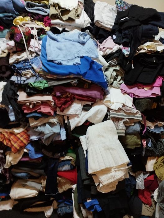 Paka ubrań mix S M L XL XXL 25 kg