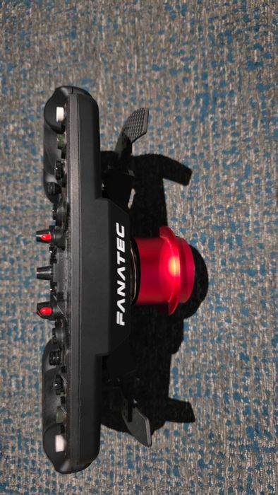 Fanatec Clubsport Wheel Base 2.5 + ClubSport F1 V2 com Magnetic Paddle