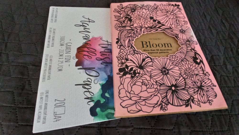 Wycinanki z papieru Bloom Choi Hyang Mee plus blok akwarelowy