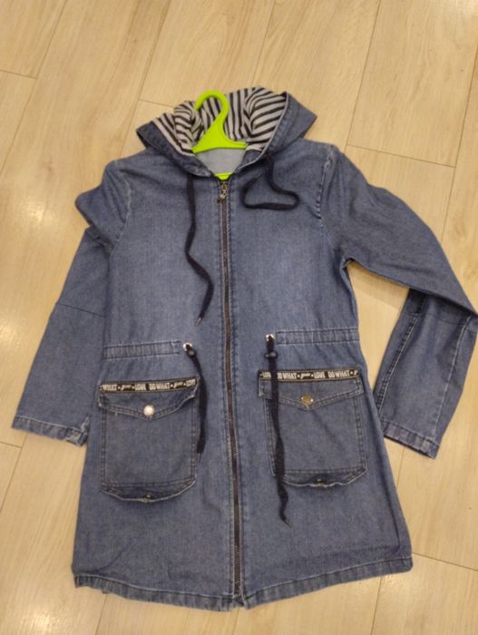 Джинсова курточка розмір м