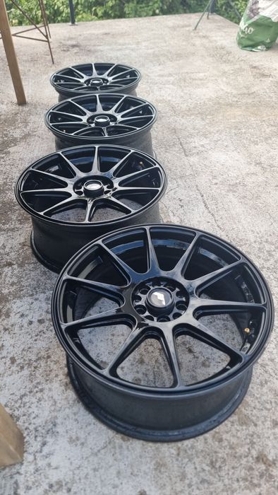 Jantes Japan Racing JR11 17"