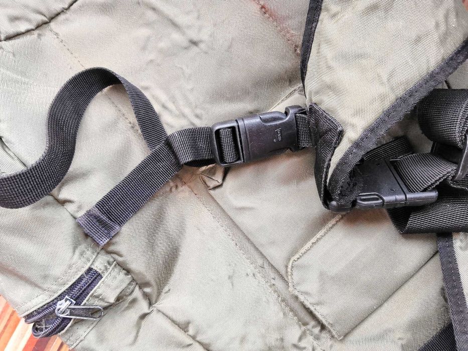 Plecak Levis Levi's zgniła zieleń na jedno ramię