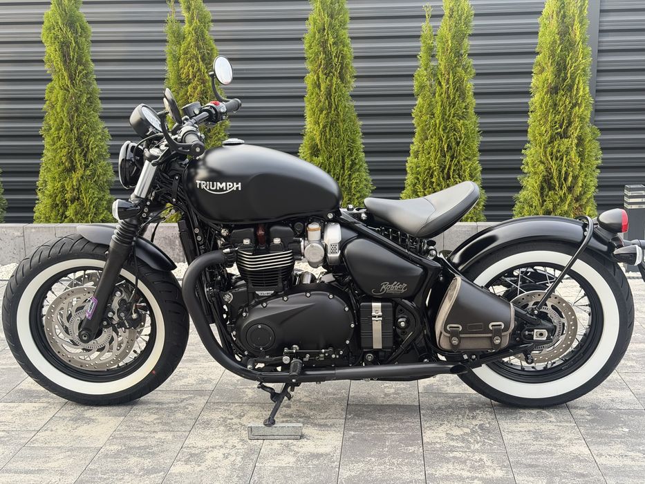 triumph bonneville bobber 1200