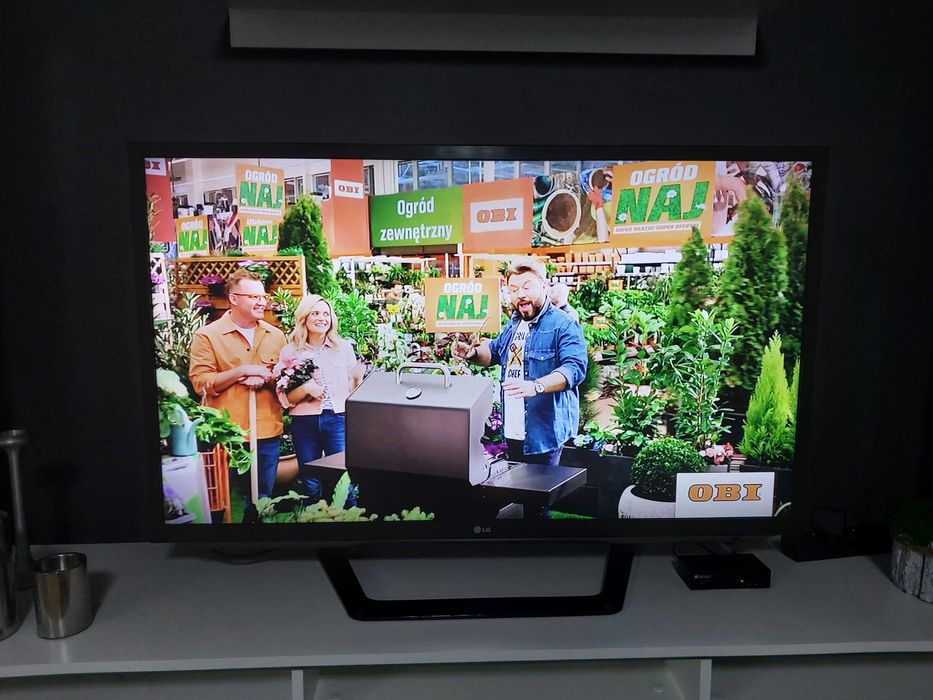 Telewizor LG 49" dekoder gratis